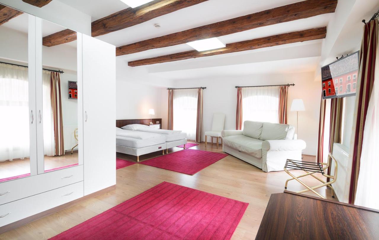 Rubra Panzio Bed and Breakfast Vác Εξωτερικό φωτογραφία